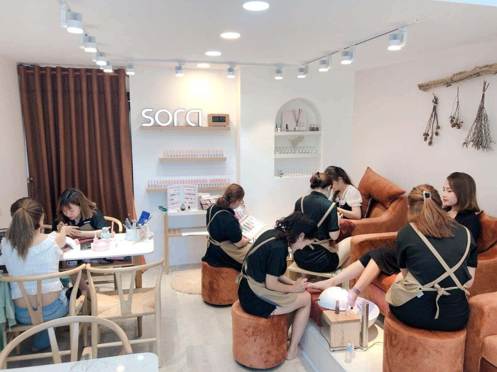 bi kip xong tiem nail spa 1